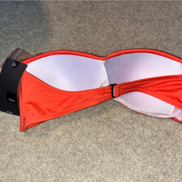 Mossimo Bandeau Bikini Top | Size Large - Picture 2 of 3